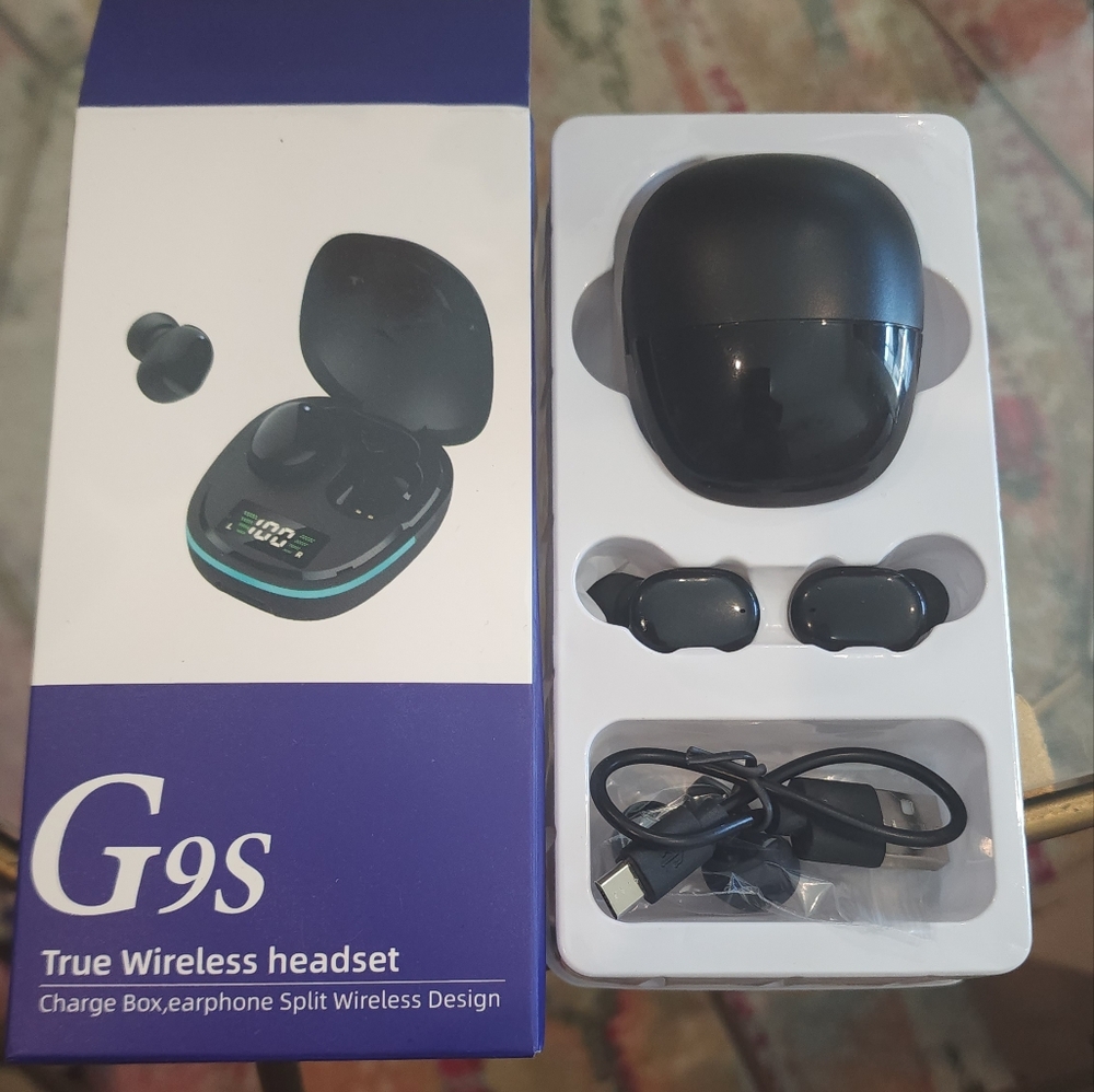 G9s True Wireless Headset in Black